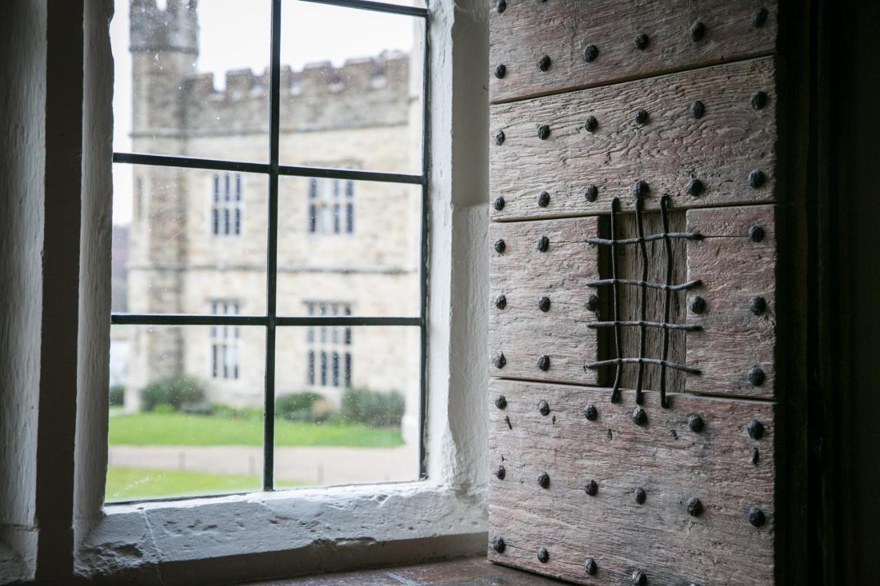 Leeds Castle Maiden'S Tower Bed and Breakfast Maidstone Eksteriør billede