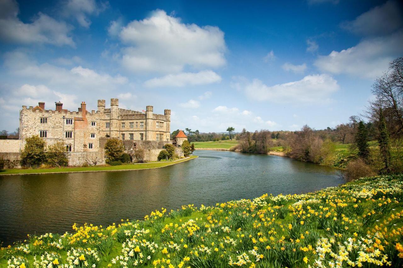 Leeds Castle Maiden'S Tower Bed and Breakfast Maidstone Eksteriør billede